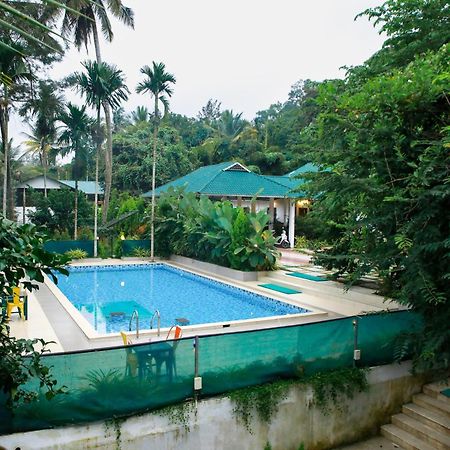 Green Auro By Bob Hotels Wayanad Exterior photo