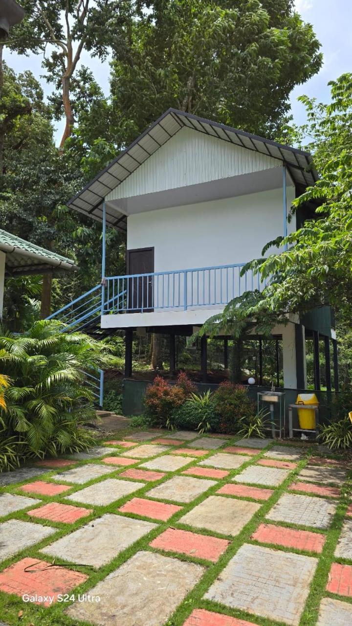 Green Auro By Bob Hotels Wayanad Exterior photo